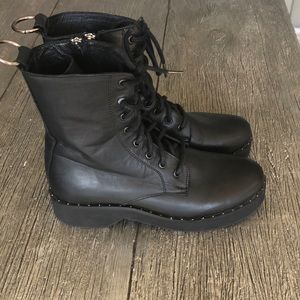 Steve Madden Black Leather ROCCO Combat Boots Size 10